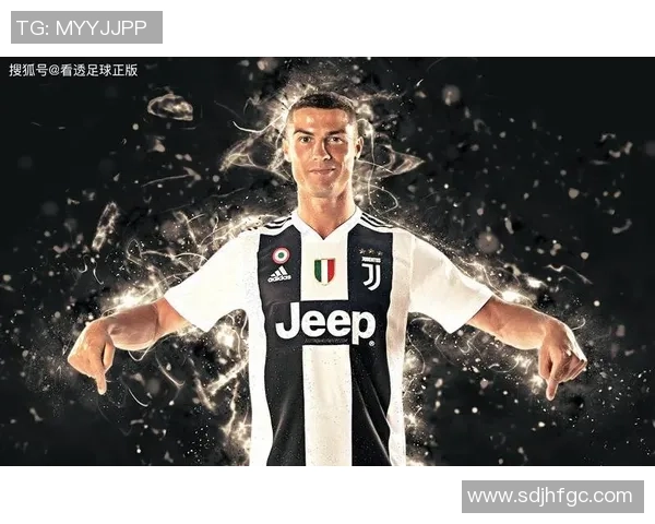 C罗引领足球星光璀璨团队，球场英雄集结成壁纸展现无尽魅力