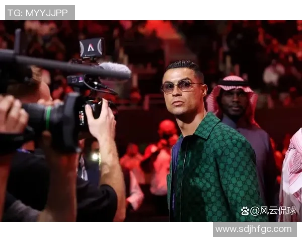 没有纹身的足球明星们：他们如何在赛场外保持低调魅力